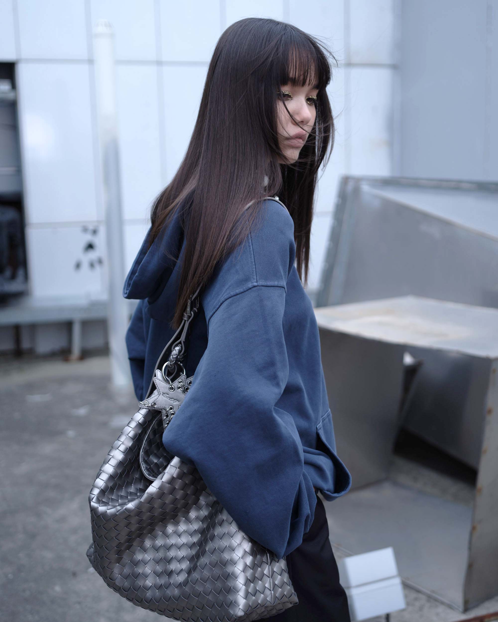 Glossy Woven Tote Bag – ECODAY